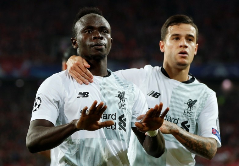 Liverpool mat diem lan thu 2 lien tiep o cup chau Au hinh anh