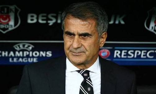 doi hinh HLV tham du Champions League anh 1