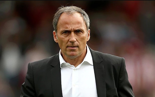 doi hinh HLV tham du Champions League anh 9