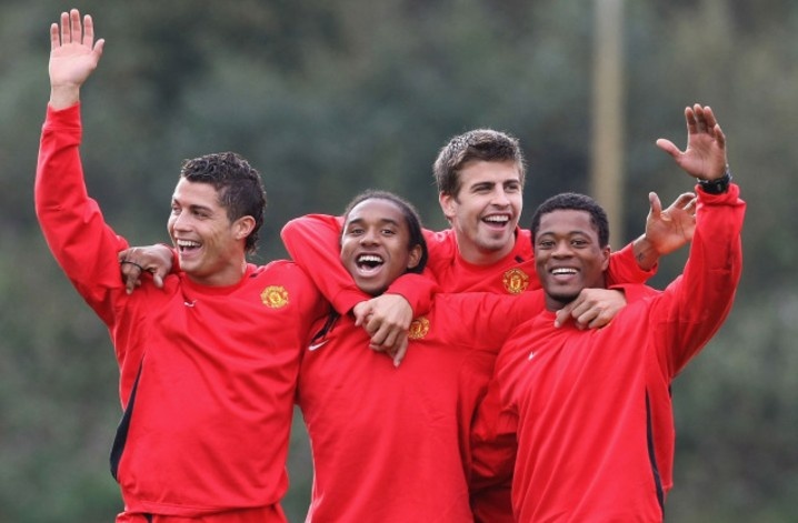 Pique va nhung ngoi sao sat canh cung ca Ronaldo va Messi hinh anh