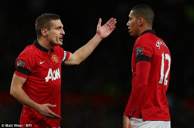 Doi hinh trong mo cua Smalling anh 4