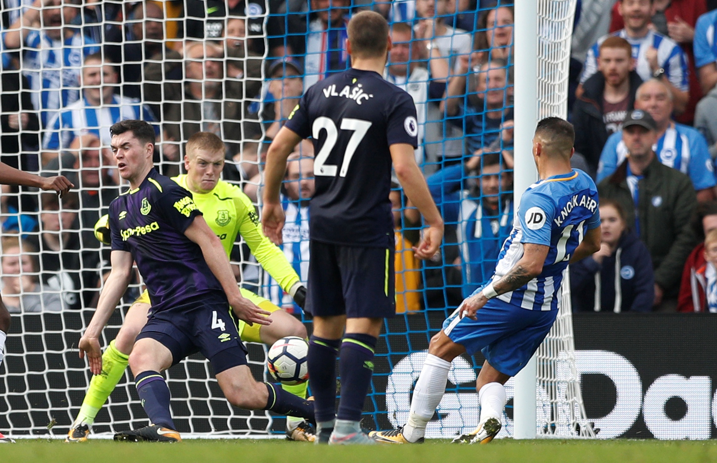 Rooney toa sang anh 5