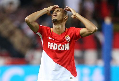 Hang thu mo ngu, Monaco thua nguoc Besiktas 1-2 hinh anh