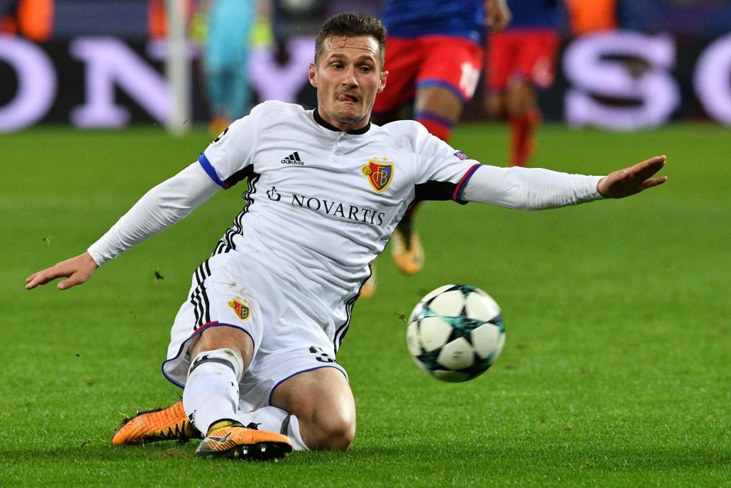 Doi hinh hay nhat luot tran thu 3 cup C1 anh 6