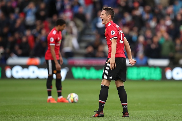 Toi do Lindelof khien MU bi Man City bo xa 5 anh 6