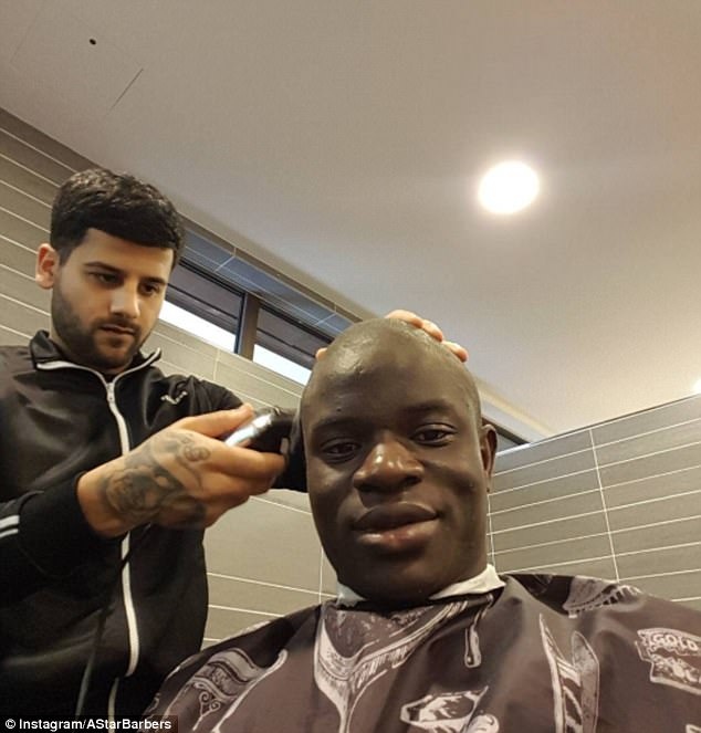 Tho cat toc dat khach nhat Premier League anh 14