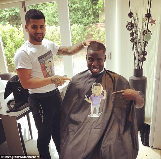 Tho cat toc dat khach nhat Premier League anh 15