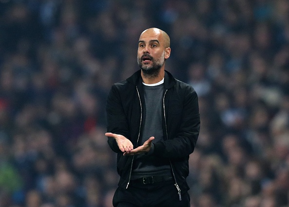 Nhung la phieu ky la tai giai The Best 2017 anh 15