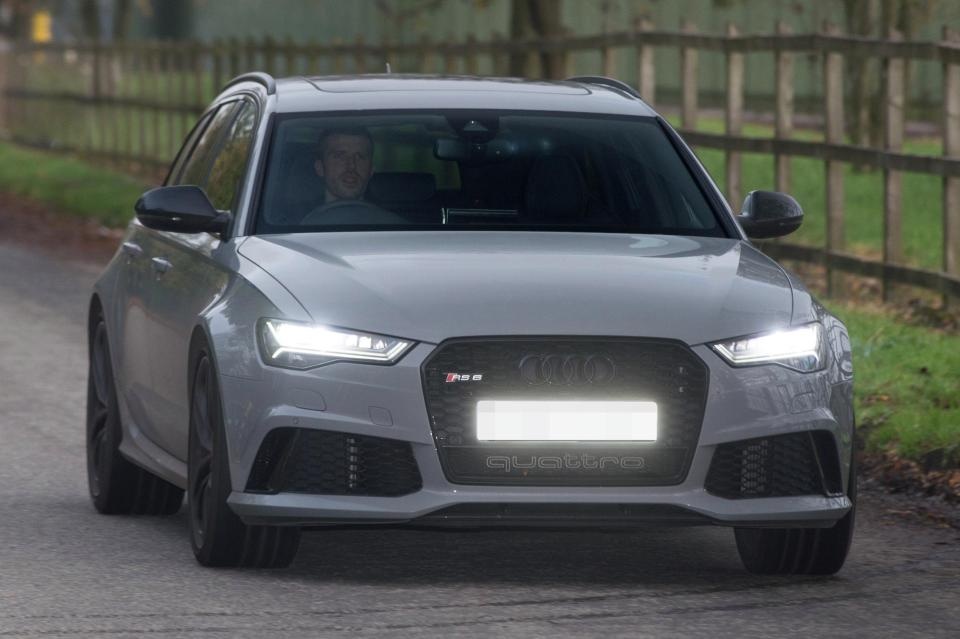 Pogba gây ấn tượng trong ngày trở lại MU ảnh 8 Pogba gay an tuong trong ngay tro lai MU anh 8