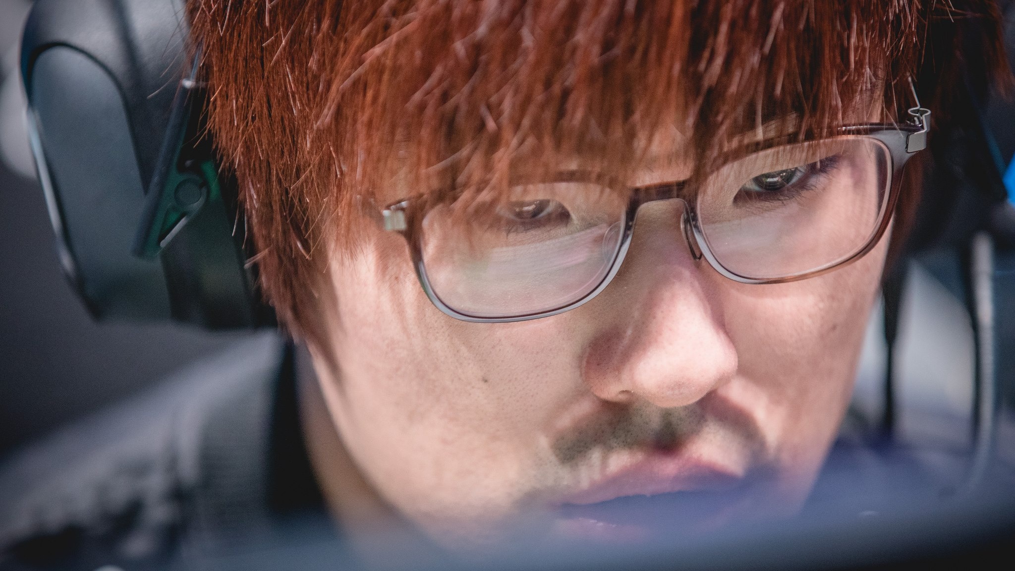 Trung Quoc sach bong o chung ket LMHT the gioi hinh anh