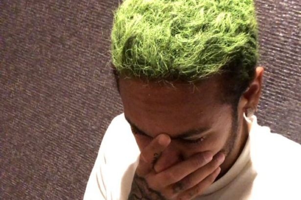 Neymar hoa trang thanh ac nhan Joker anh 1