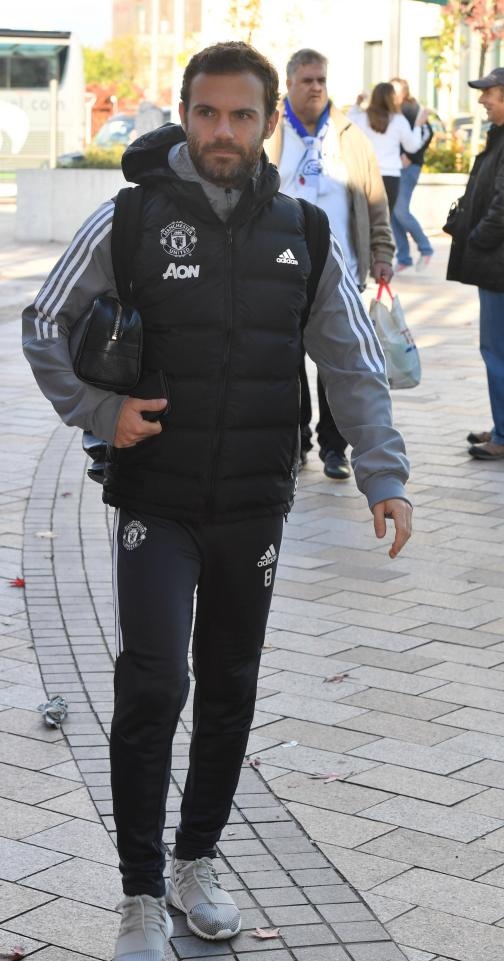 MU don 1 tin buon,  2 tin vui anh 8