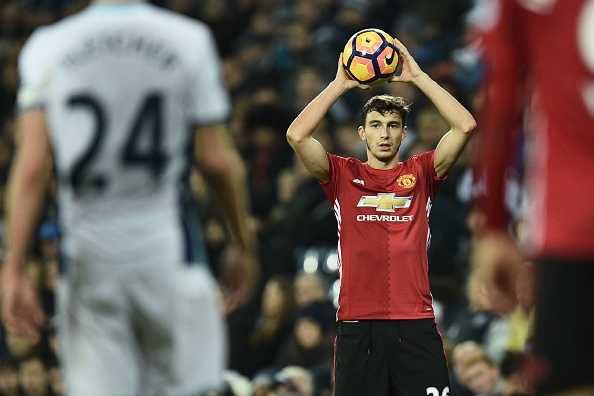 10 ban hop dong that bai cua MU anh 8