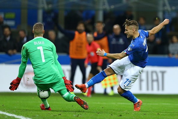 Italy Duoc bo qua 2 qua penalty anh 8