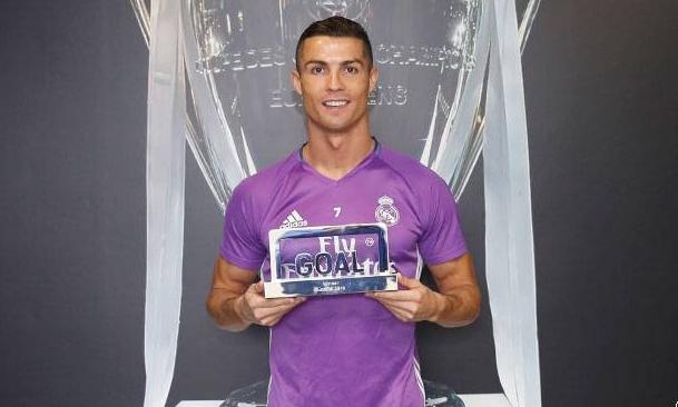 Ronaldo hay nhat 2017, Messi dung thu tu hinh anh