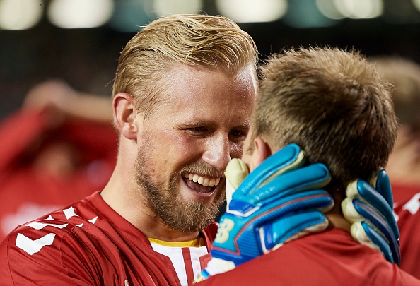 Eriksen lap hat-trick Dan Mach gianh ve du WC anh 11