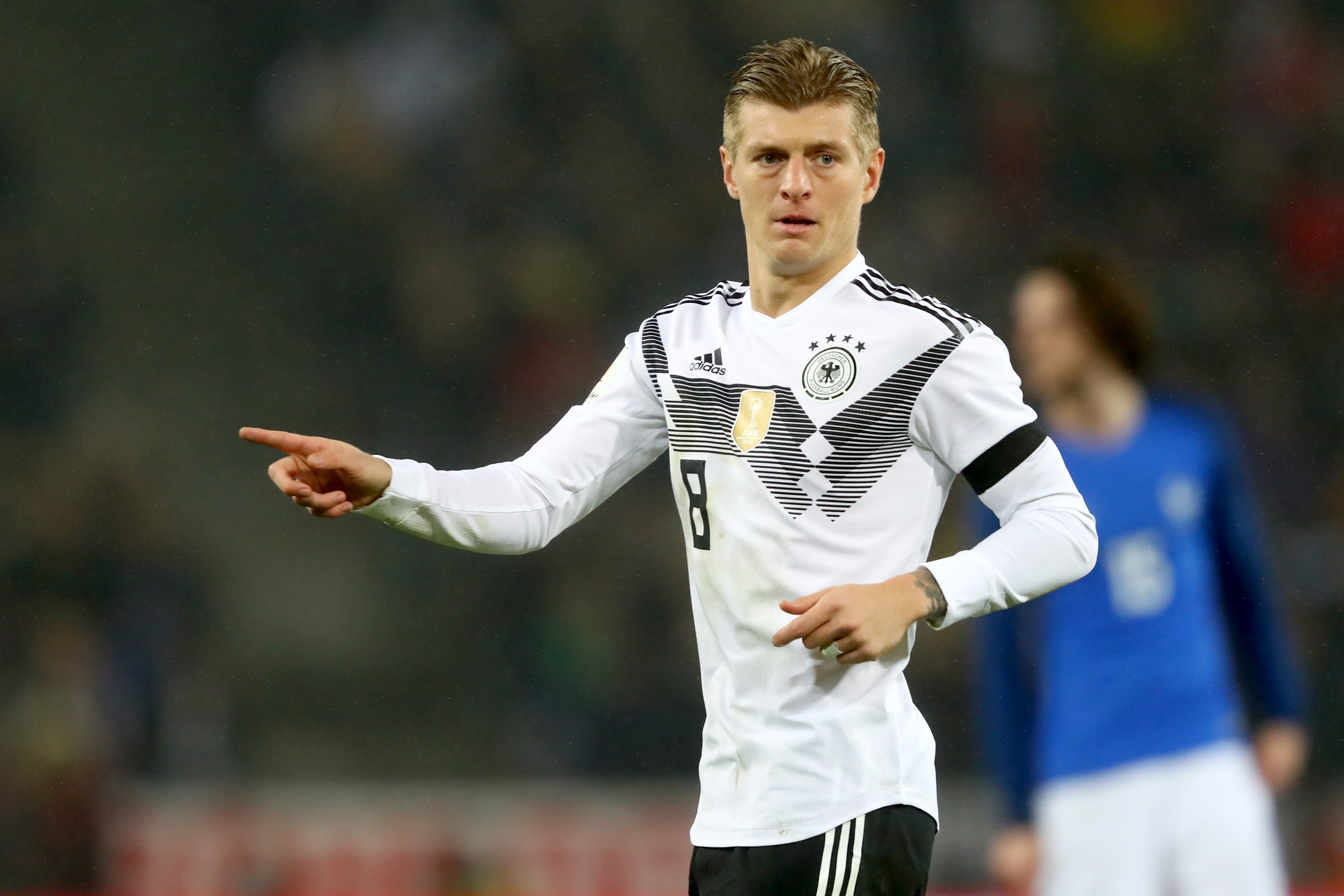 Ronaldo hay nhat 2017,  Messi dung thu tu anh 2