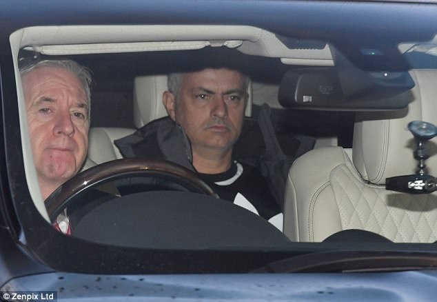 Ibrahimovic, Pogba có thể trở lại cuối tuần này ảnh 1 Ibrahimovic, Pogba co the tro lai cuoi tuan nay anh 1