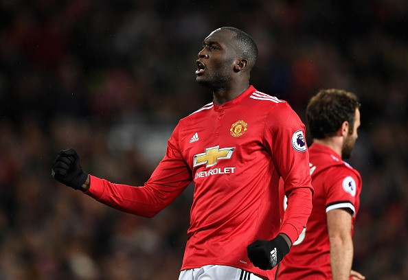 Man Utd lap chuoi thang tot nhat anh 5