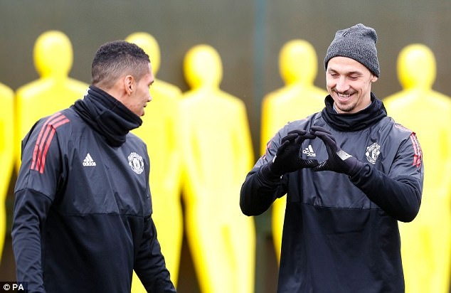 MU tập luyện chuẩn bị cho trận gặp Basel ảnh 6 MU tap luyen chuan bi cho tran gap Basel anh 6