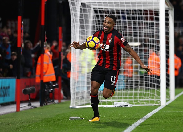 doi hinh hay nhat vong 12 Premier League anh 10