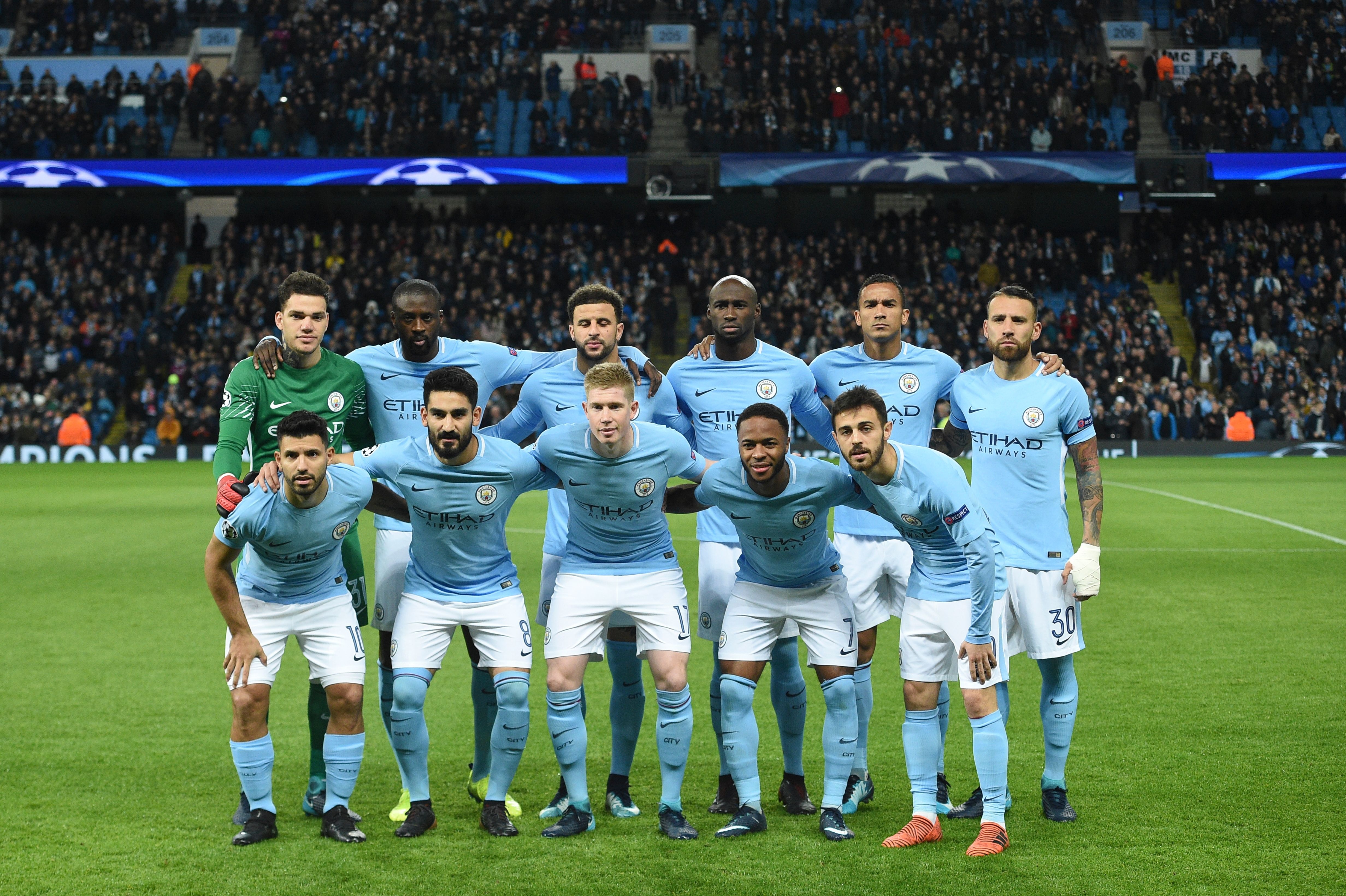 Man City vao vong 16 doi anh 1