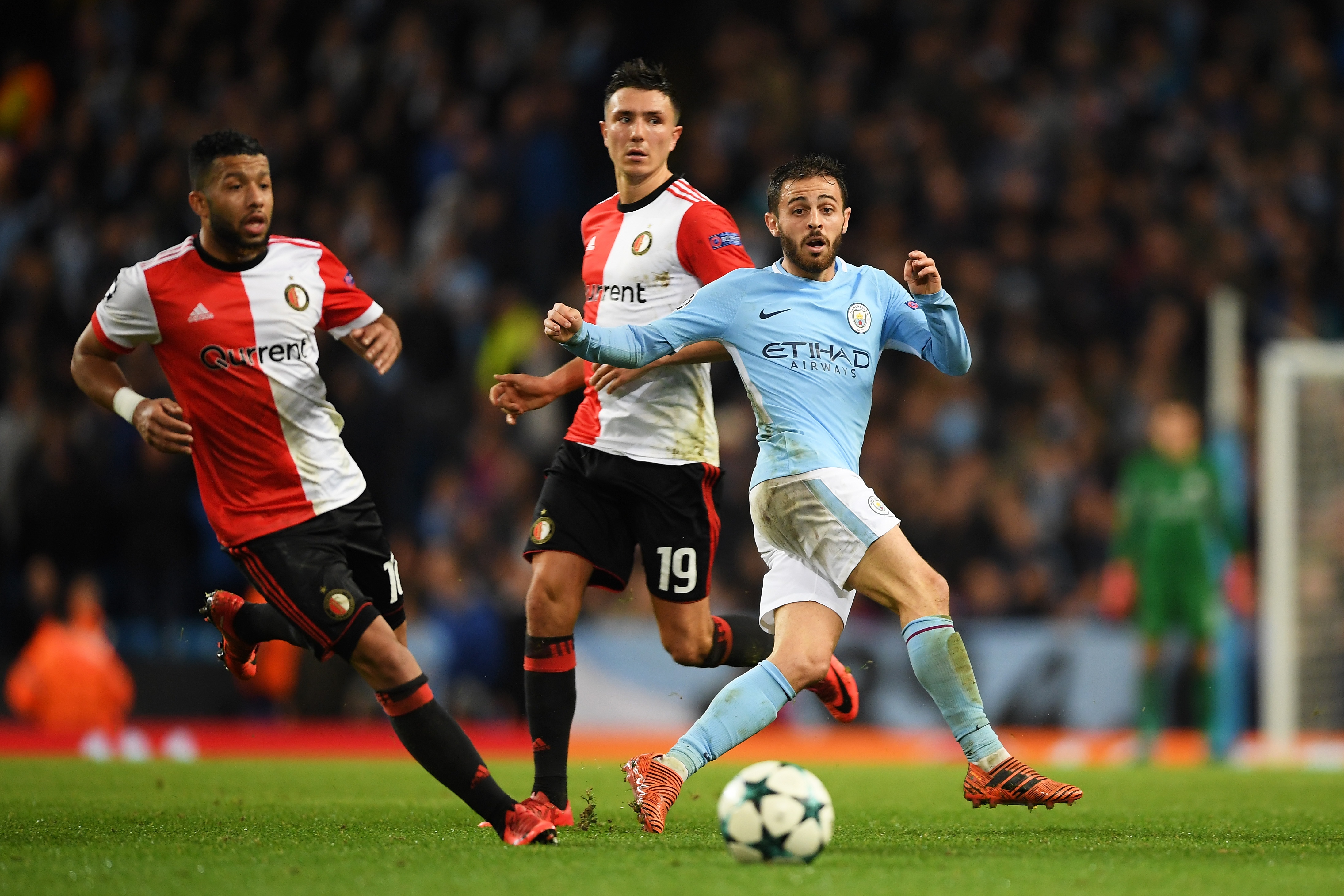 Man City vao vong 16 doi anh 4