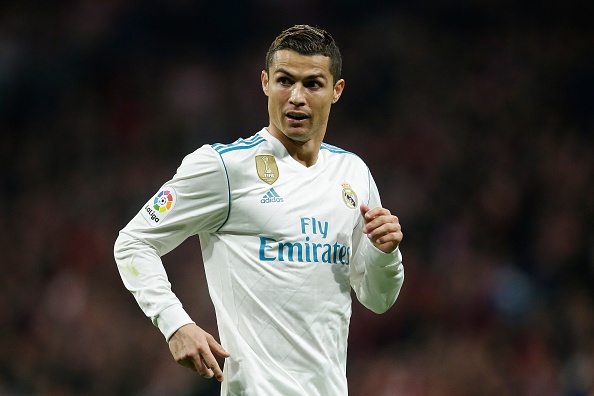 Ronaldo linh xuong doi hinh hay nhat luot 5 vong bang cup chau Au hinh anh