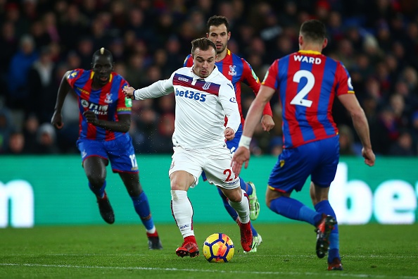 Crystal Palace trở về từ cõi chết ảnh 5 Crystal Palace tro ve tu coi chet anh 5