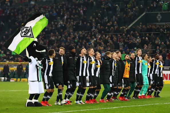 Bayern nhan that bai dau tien anh 11