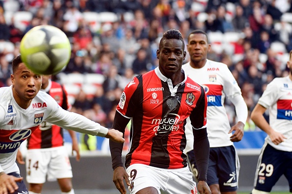 Sao xit MU lap cu dup anh 1