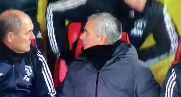 Mourinho khong tin vao mat minh anh 3