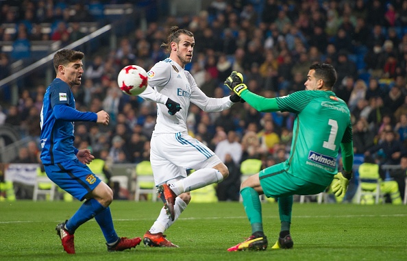Real bị đội hạng 3 cầm hòa 2-2  ảnh 8 Real bi doi hang 3 cam hoa 2-2 anh 8