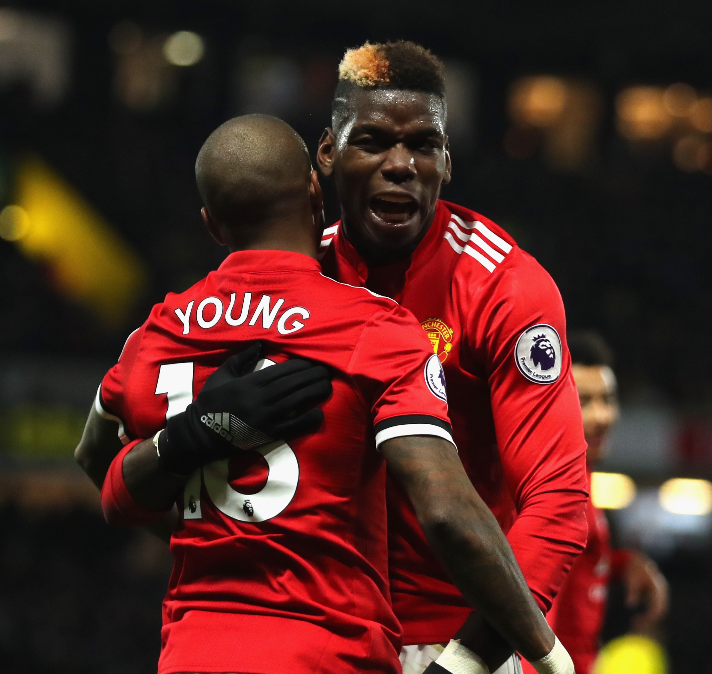 Young toa sang giup MU ha Watford anh 6