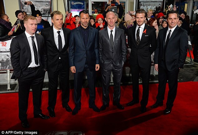 Giggs, Beckham rạng rỡ ăn tối cùng tỷ phú Singapor ảnh 7 Giggs, Beckham rang ro an toi cung ty phu Singapor anh 7