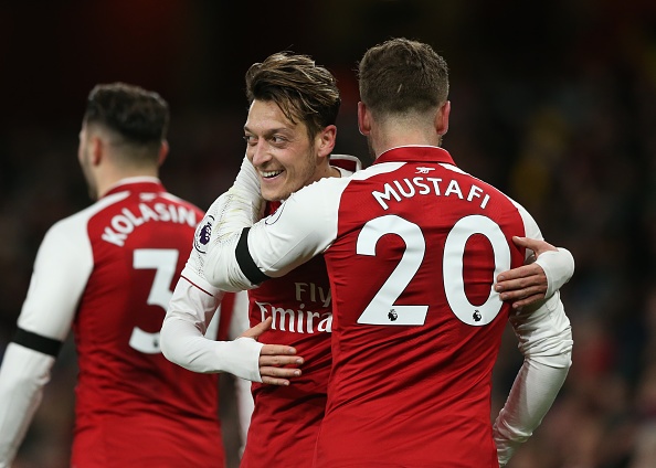 Oezil chúc mừng MU thắng trận ảnh 8 Oezil chuc mung MU thang tran anh 8