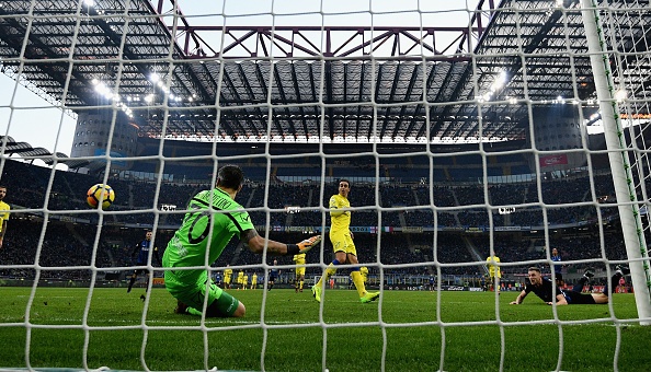 Inter lên ngôi đầu Serie A ảnh 6 Inter len ngoi dau Serie A anh 6