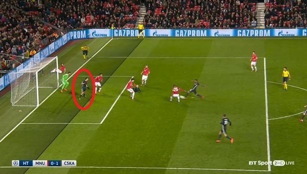 MU vao vong 16 doi cup chau Au sau tran thua anh 7