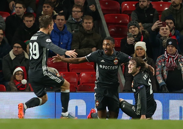 MU vao vong 16 doi cup chau Au sau tran thua anh 5