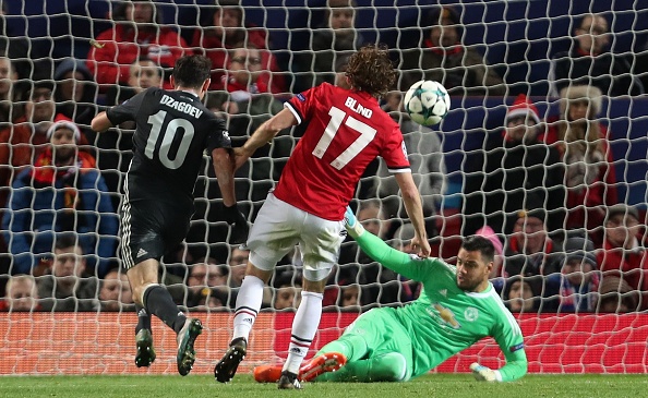 MU vao vong 16 doi cup chau Au sau tran thua anh 14