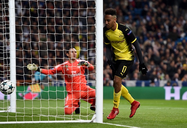 Ronaldo lap 2 ky luc trong tran thang Dortmun anh 8