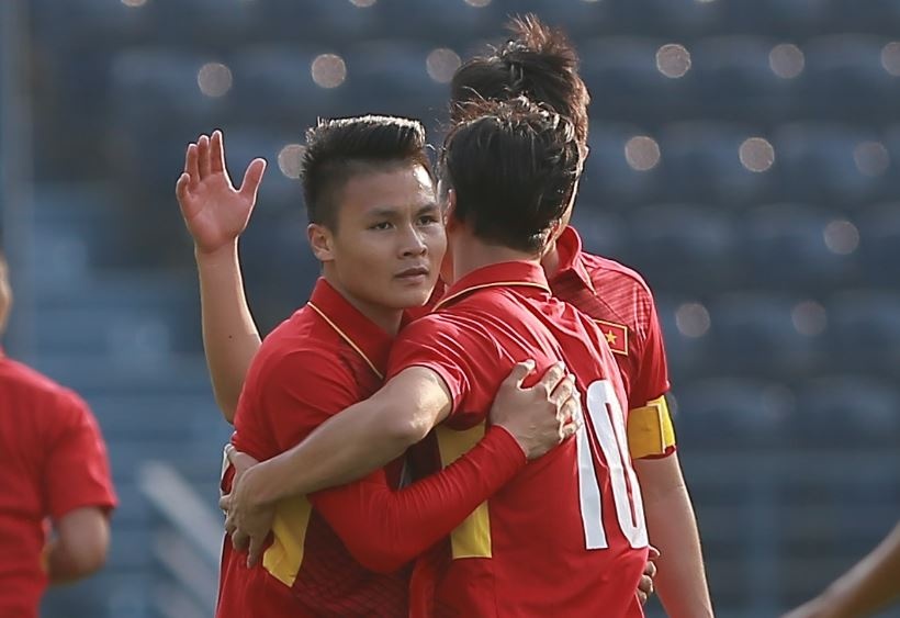 U23 Viet Nam 4-0 U23 Myanmar: Quang Hai lap cu dup dang cap hinh anh