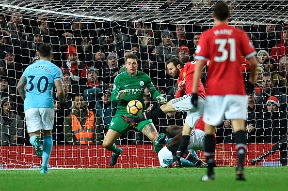 Thầy trò Pep đi vào lịch sử sau chiến thắng MU ảnh 11 Thay tro Pep di vao lich su sau chien thang MU anh 11