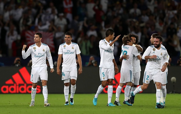 Ronaldo nhường con trai đeo huy chương vô địch ảnh 10 Ronaldo nhuong con trai deo huy chuong vo dich anh 10