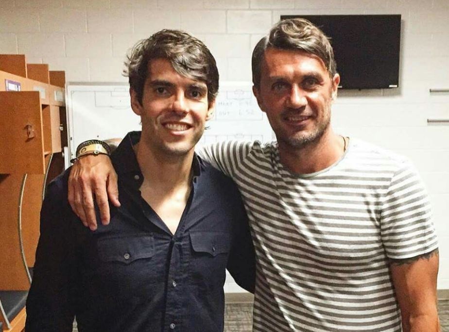 doi hinh trong mo cua Kaka anh 3