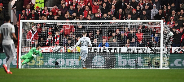 Doi bong hang nhat bien MU thanh cuu vuong anh 4