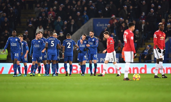 MU bi Man City bo xa voi khoang cach ky luc anh 3