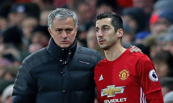 Mourinho xin loi Mkhitaryan vi quyet dinh thay nguoi dot ngot hinh anh