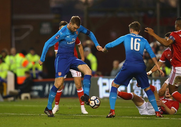 Arsenal tái lập thành tích tệ hại sa 21 năm ảnh 3 Arsenal tai lap thanh tich te hai sa 21 nam anh 3