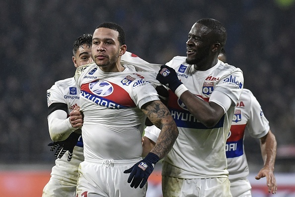 Depay lập siêu phẩm giúp Lyon đánh bại PSG ảnh 9 Depay lap sieu pham giup Lyon danh bai PSG anh 9